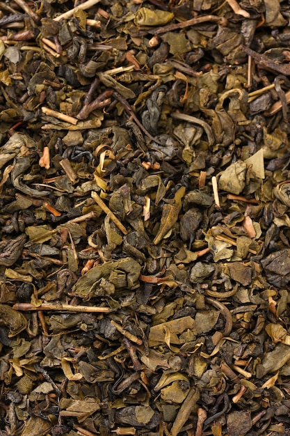 Primer plano de té seco verde aromático