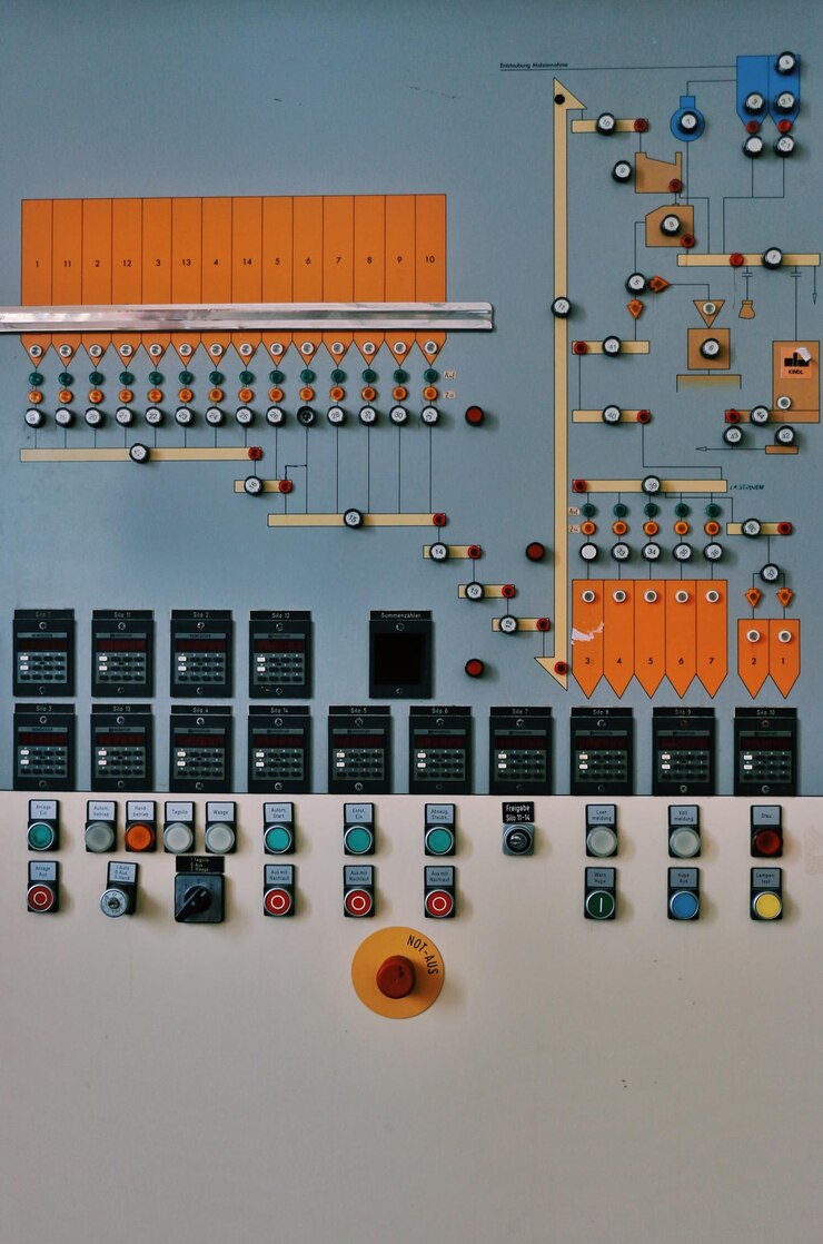 Foto primer plano del teclado de la computadora en la pared