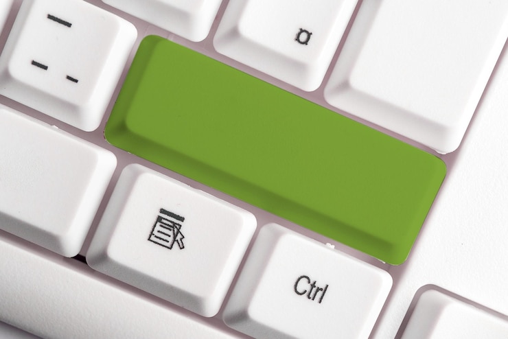 Foto primer plano del teclado de la computadora portátil