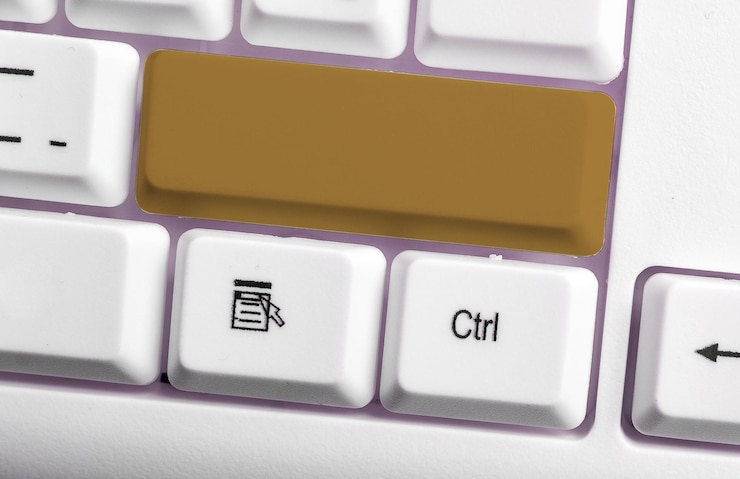 Foto primer plano del teclado de la computadora