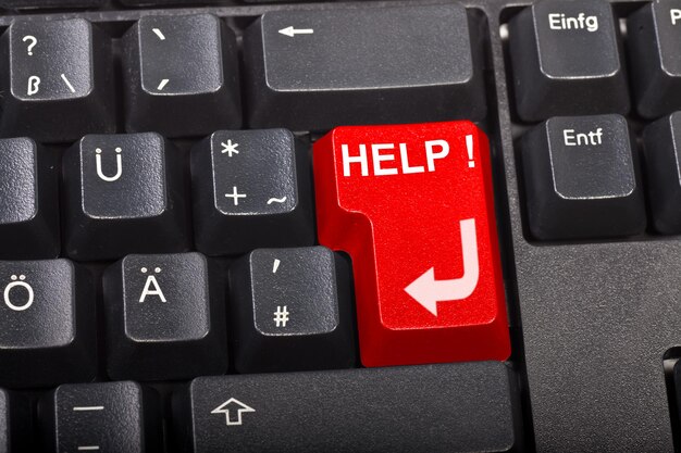 Primer plano del teclado de la computadora