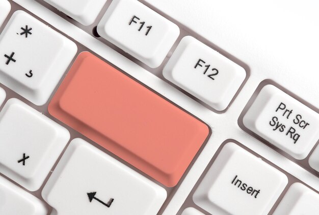 Primer plano del teclado de la computadora