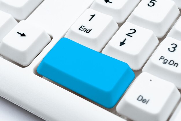 Primer plano del teclado de la computadora