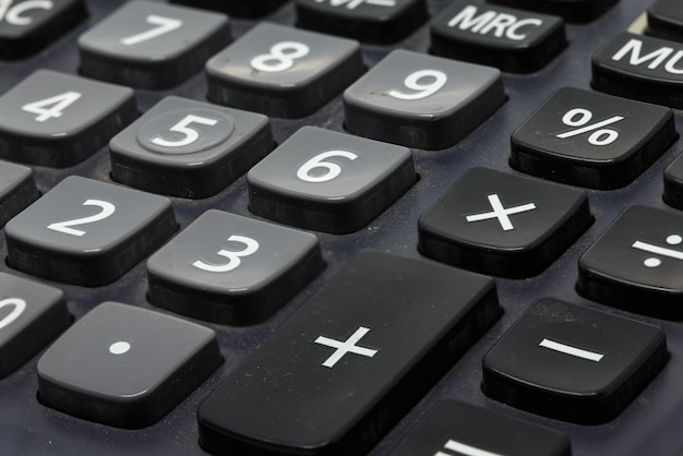 Primer plano del teclado de la computadora