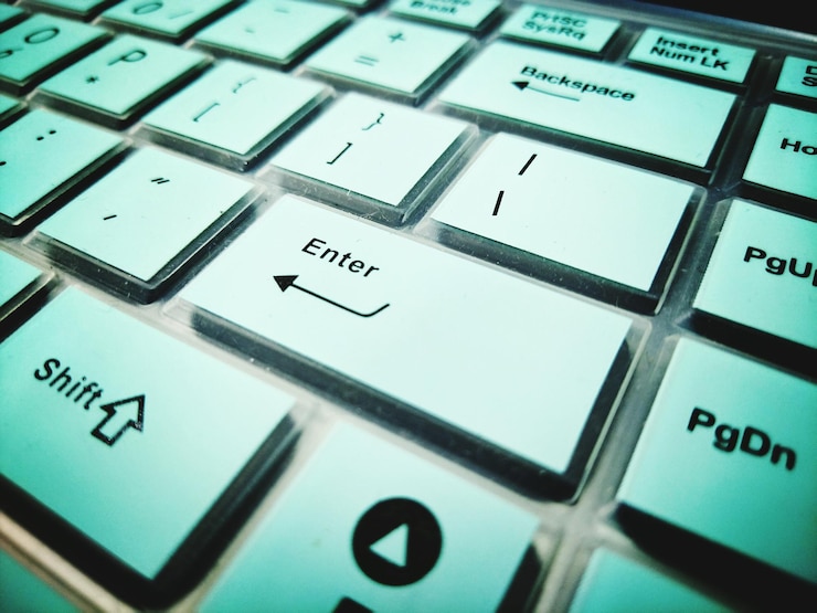 Foto primer plano del teclado de la computadora