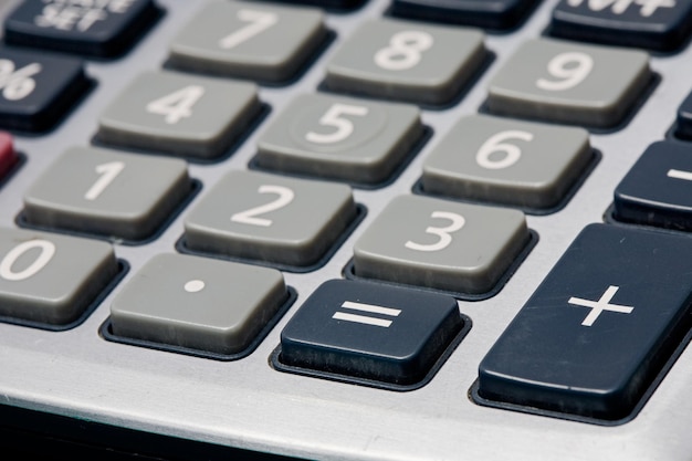 Primer plano del teclado de la computadora