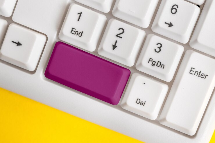 Foto primer plano del teclado de la computadora