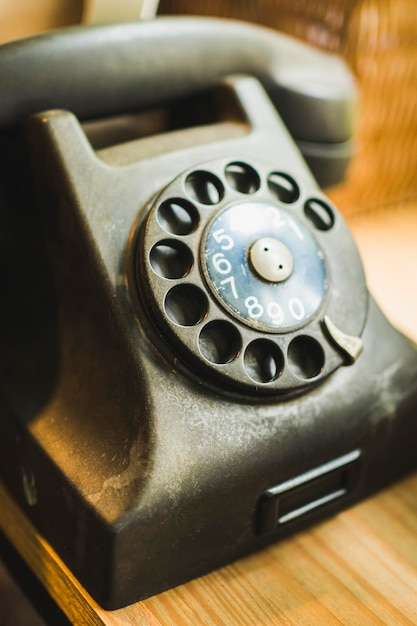 Foto primer plano del teléfono en la mesa