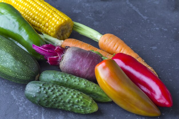 Primer plano de verduras surtido.