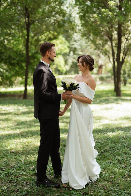 La primera reunión de los novios.