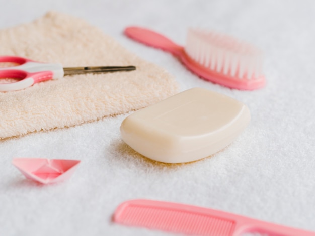 Foto primeros accesorios de baño para bebé