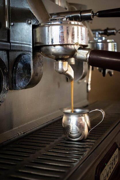 El proceso de hacer espresso El concepto de hacer café