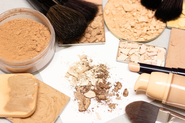 Productos de maquillaje para perfeccionar el tono de la piel Maquillaje prebase corrector base polvo facial
