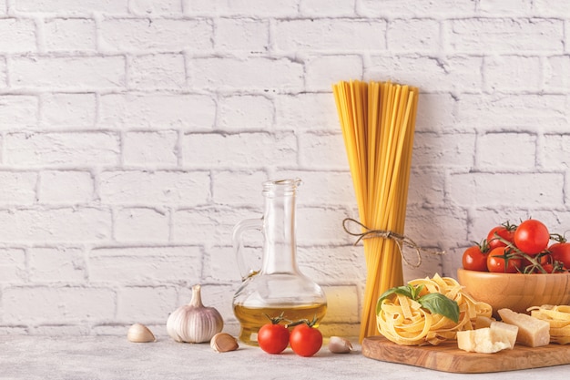 Produkte zum Kochen von italienischem Essen