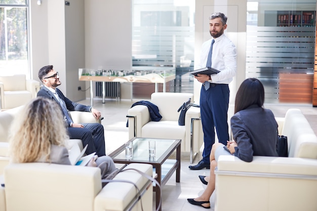 Produktives Arbeitstreffen der Kollegen