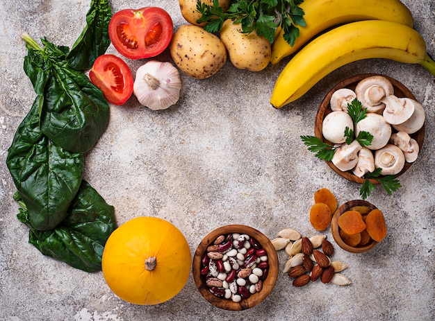 Foto produtos contendo potássio. conceito de comida saudável