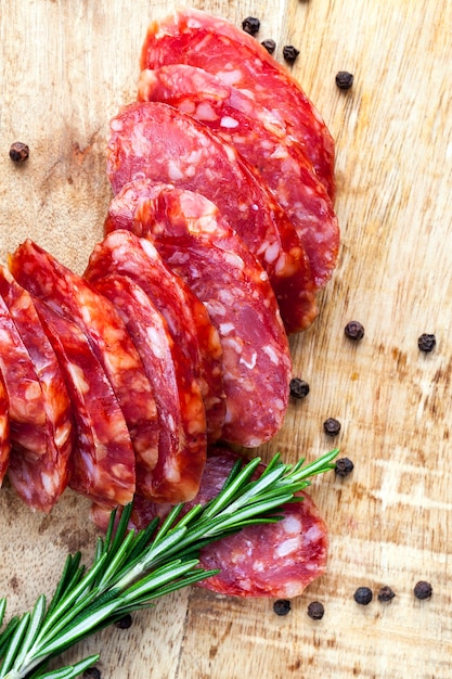 Produtos de carne preparados na fábrica de processamento de carne