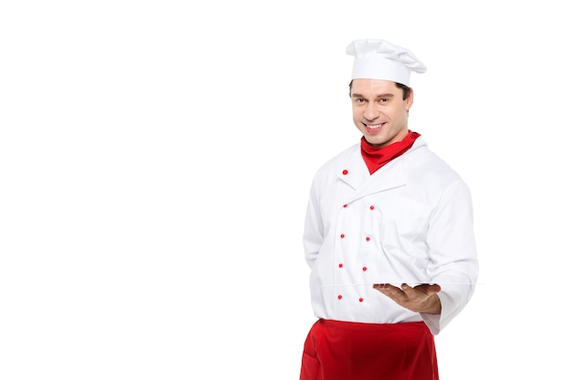Professioneller Kochmann auf einem Weiß.
