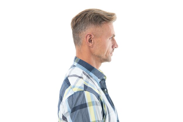 Profil eines grauhaarigen Mannes im karierten Hemd unrasierter Mann Hautpflegestudio Profil eines grauhaarigen Mannes