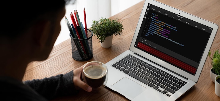Foto programación de desarrollo de software en la pantalla de la computadora para aplicaciones modernas