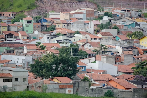 propiedades residenciales en las afueras de la ciudad