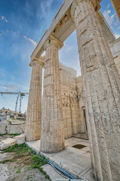 Propylaea la entrada de la Acrópolis de Atenas