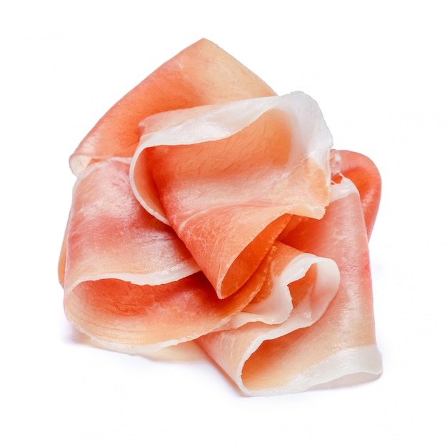 Prosciutto crudo italiano o jamón español. Jamón crudo en el espacio en blanco.