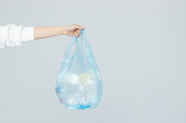 Foto protección del medio ambiente reciclaje de botellas de plástico.