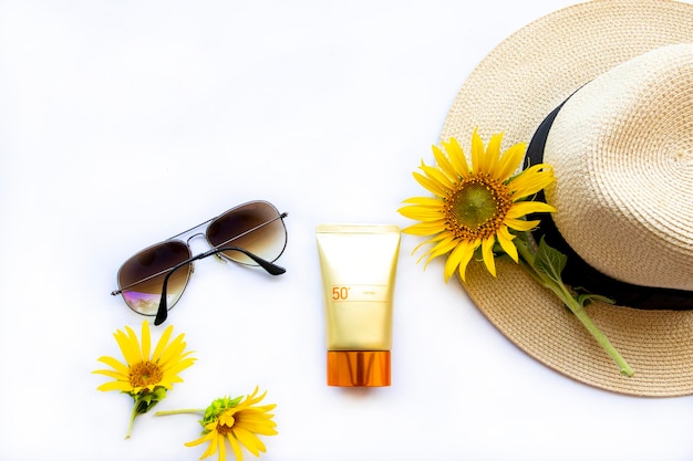 protector solar spf50 gafas de sol y sombrero de lfiestyle mujer relax