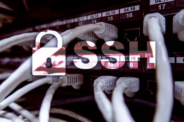 Protocolo y software SSH Secure Shell Protección de datos Internet y concepto de telecomunicaciones