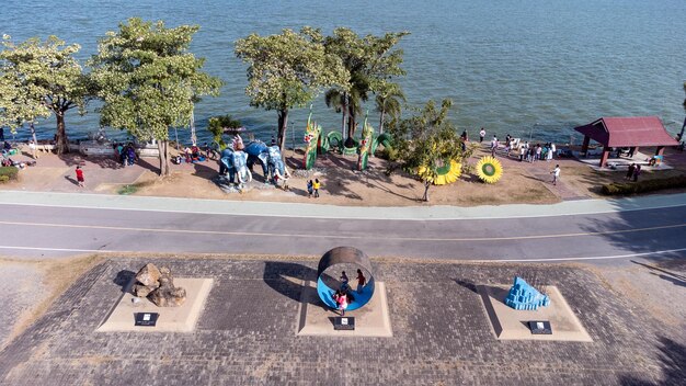 Província de Lopburi, Tailândia - janeiro de 2023 Uma vista aérea sobre a área da barragem de Pasak Jolasid. Pa sak da