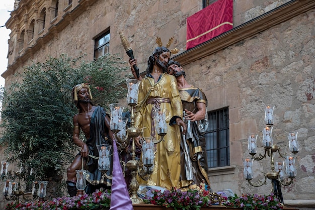 Prozession der Karwoche in Salamanca Spanien