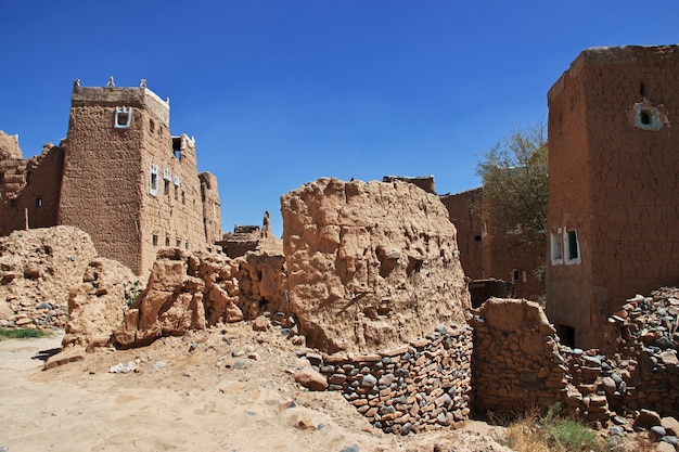 El pueblo árabe cerca de Najran en la región de Asir de Arabia Saudita