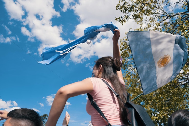 Foto el pueblo argentino celebra la victoria en la copa del mundo de fútbol 2022