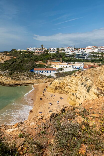 Pueblo de Benagil en la región del Algarve