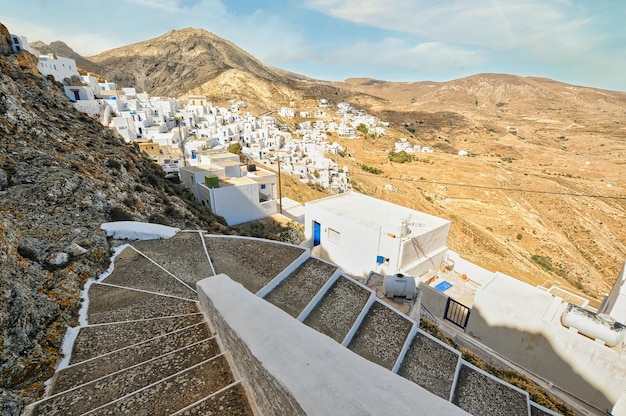 Pueblo de Chora en la isla Grecia de Serifos