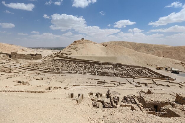 Pueblo de Deir elMedina en Luxor Egipto