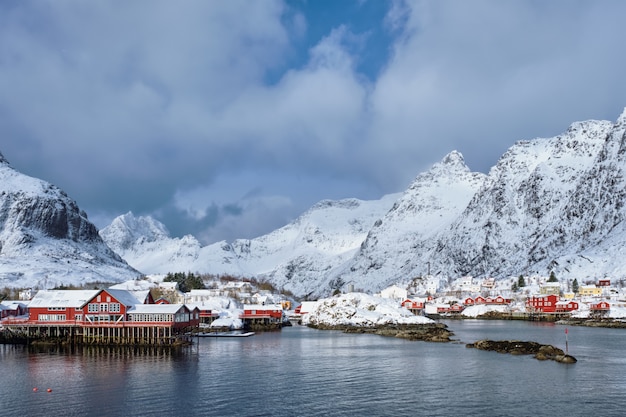 Pueblo "A" en las islas Lofoten, Noruega