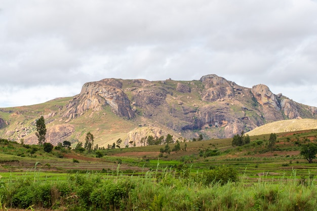 Pueblo de montaña en Madagascar