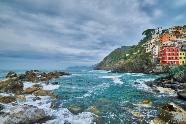 Foto pueblo de riomaggiore cinque terre liguria italia