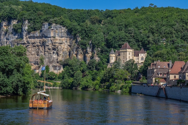 Pueblo de La RoqueGageac Dordogne France