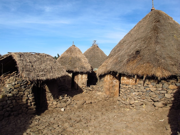 Pueblo tribal en Etiopía, África