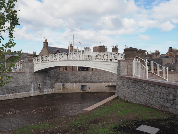 El Puente Blanco en Stonehaven