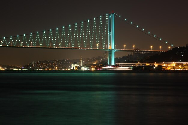 Puente del Bósforo Estambul Turquía