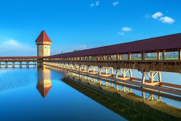 Puente cubierto