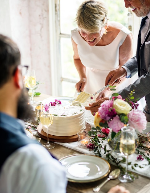 Puente y el día de la boda del novio