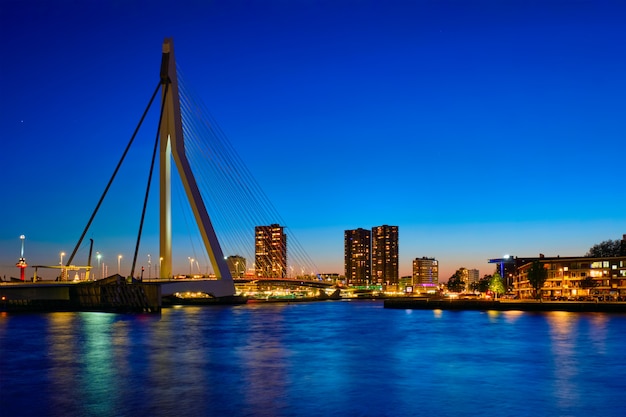 Puente Erasmus, Rotterdam, Países Bajos