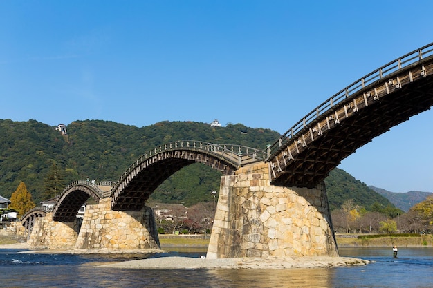 Puente Kintai tradicional