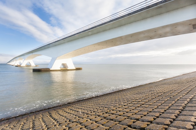 Foto puente del mar