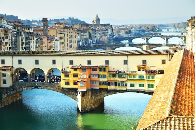 Puente Ponte Vecchio en Florencia Italia